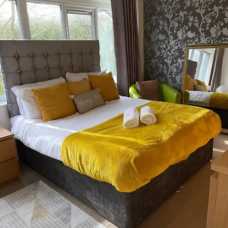 1 Bedroom Cosy In Center